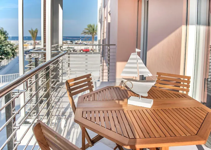 Sabbia - Il Mare A Portata Di Mano! * Albenga